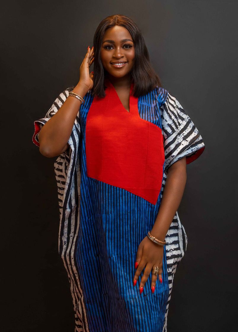 Araola Agbada (Female) - Image 1